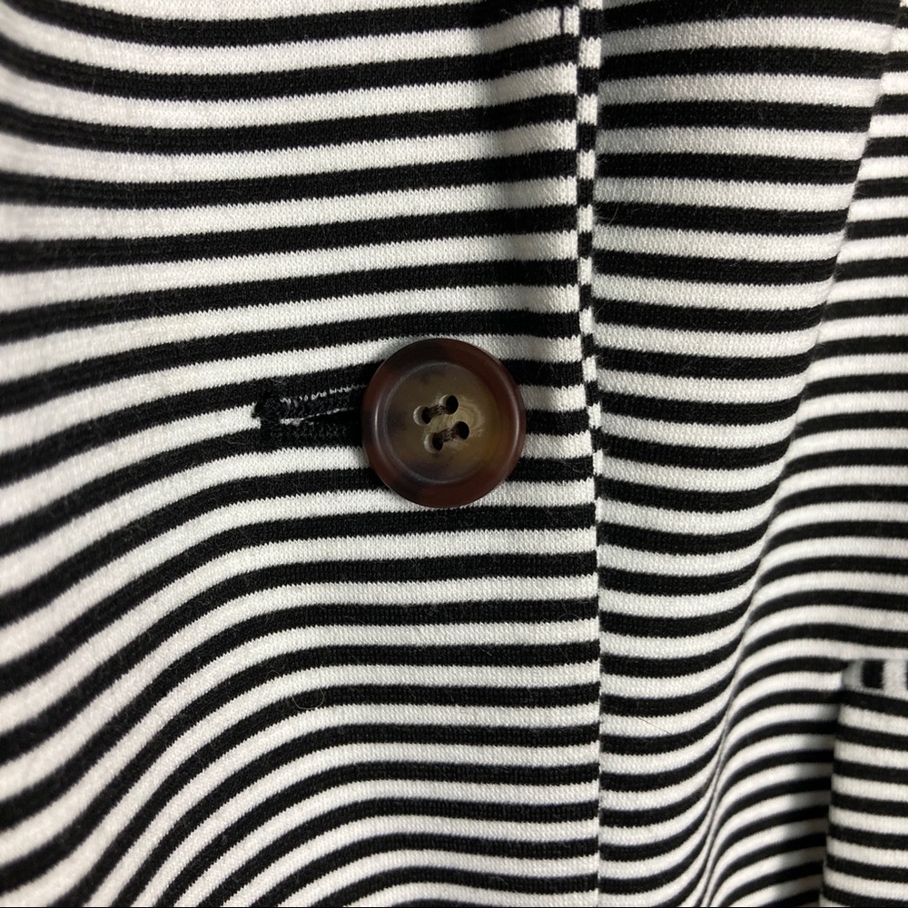 Crown & Ivy Women's Black and White Striped Blazer Size Small - Picture 4 of 10